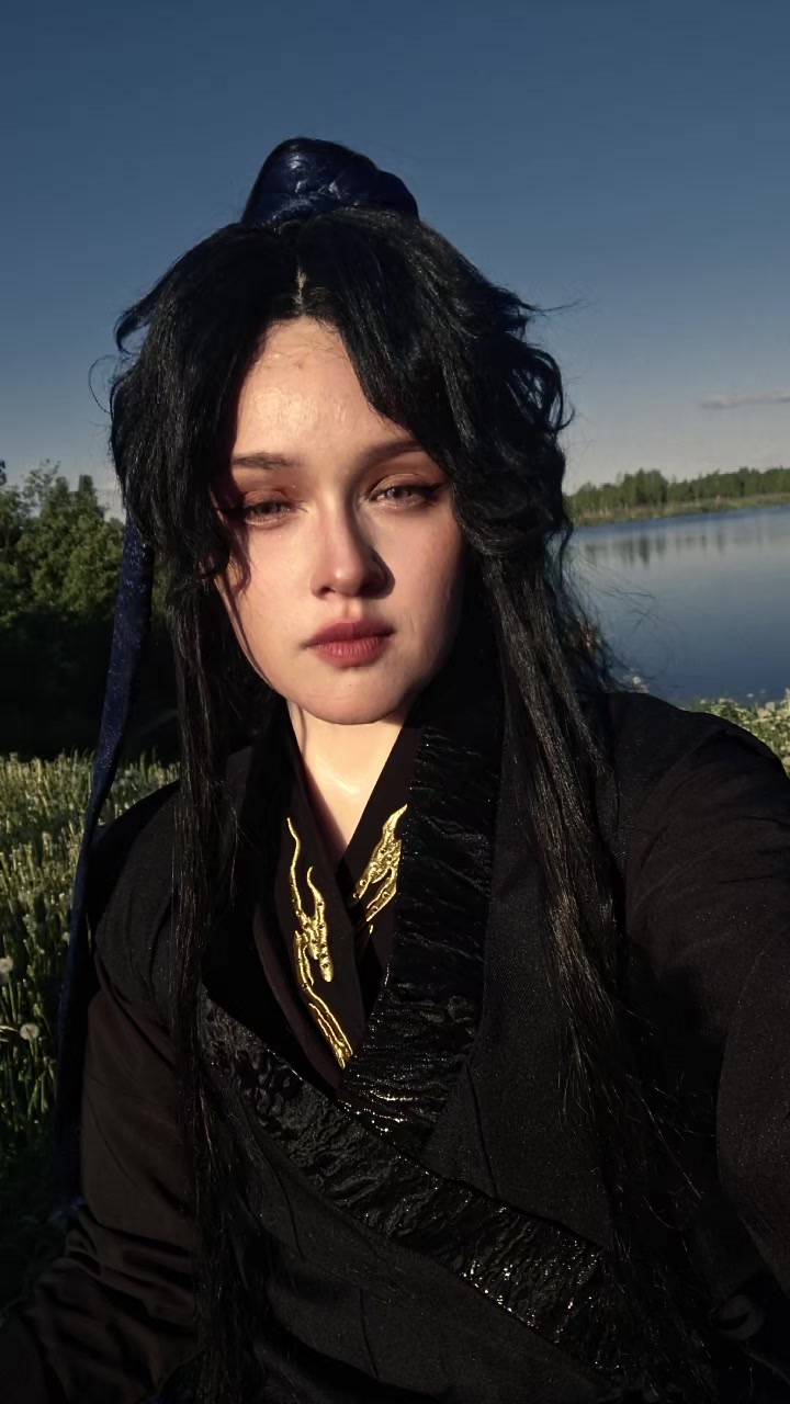 @тгк В(л)ажный человек / Almond