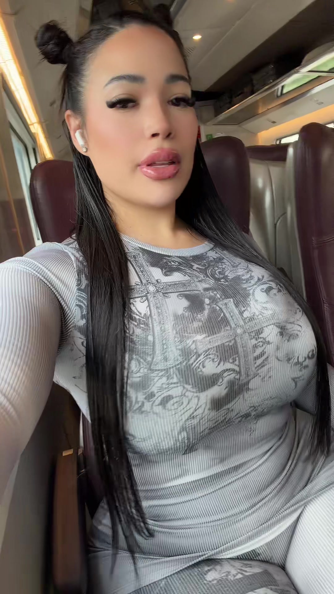 @Naravonn🍑