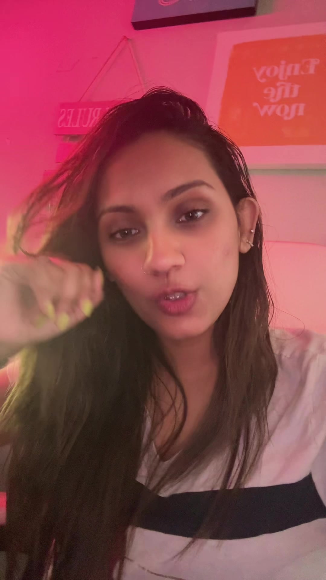 @𝐻𝒾𝓃𝒶𝓈𝒽𝒽𝒽𝒽