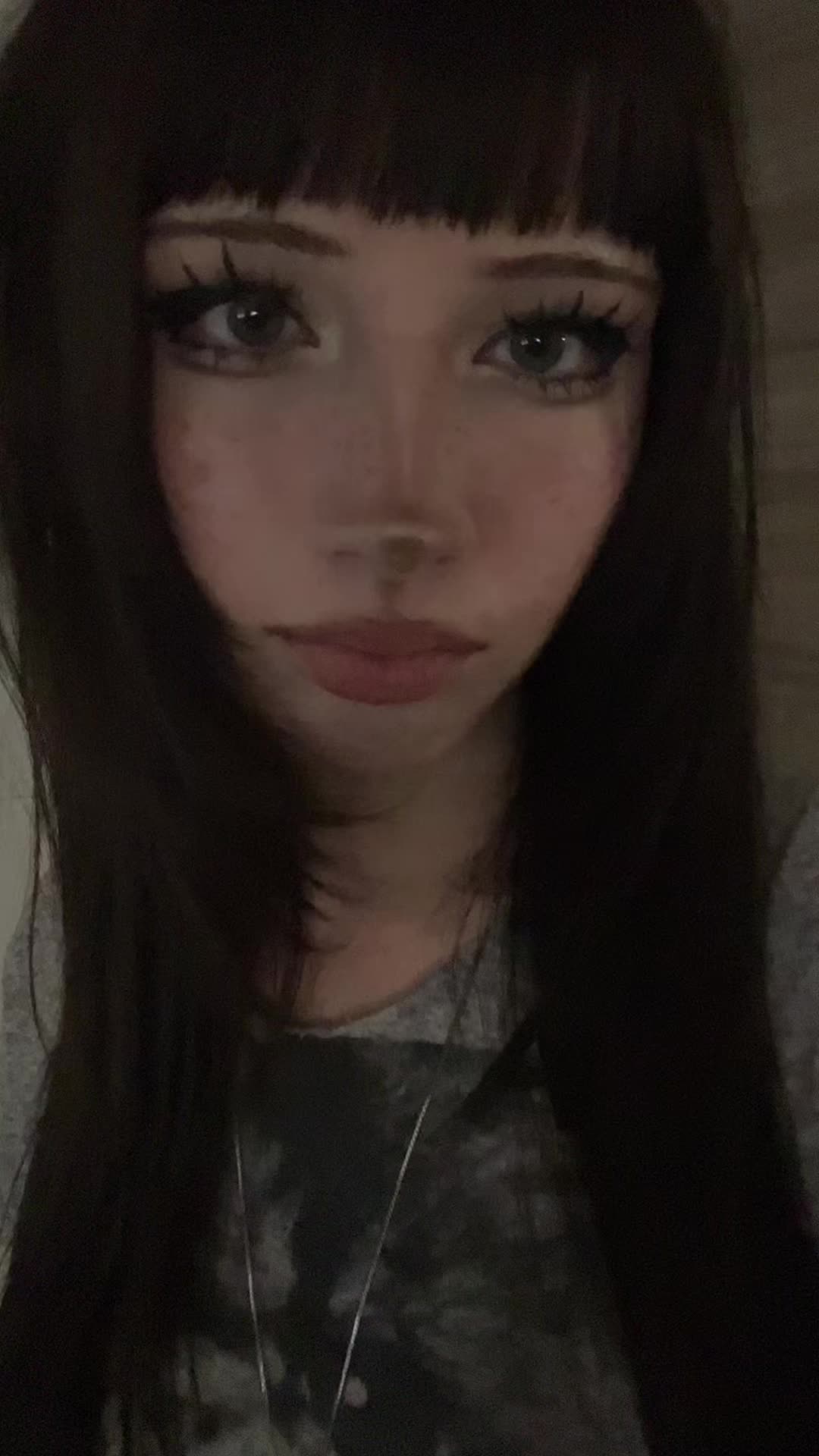 @nicole