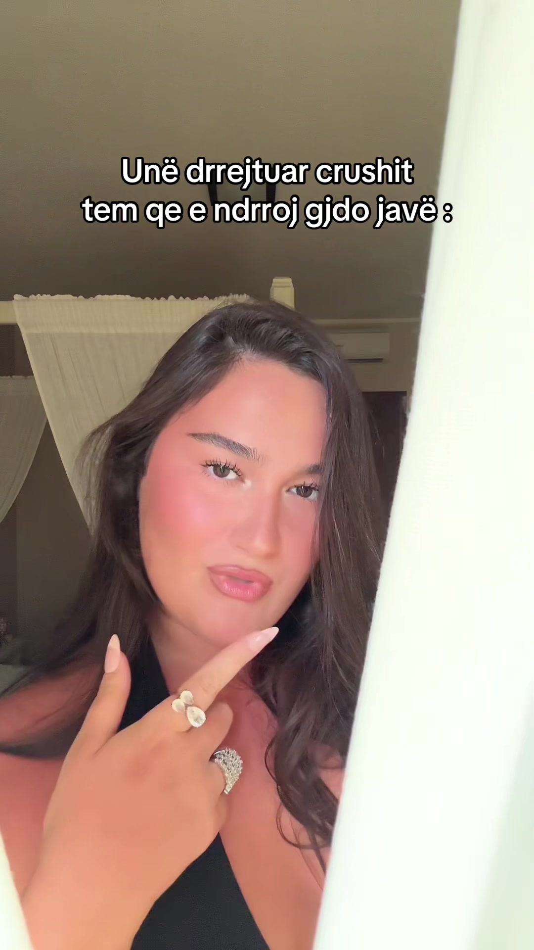 @RafaelaPnishi