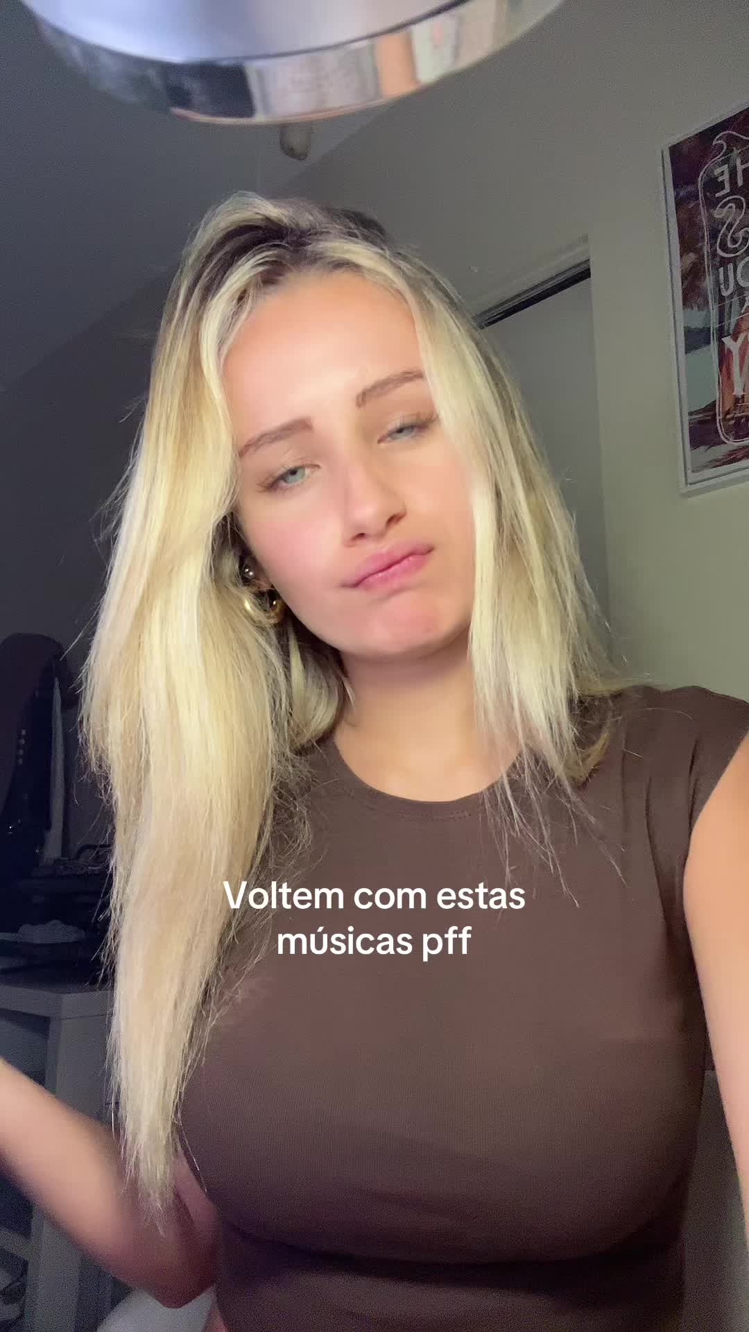 @kikasilveiira