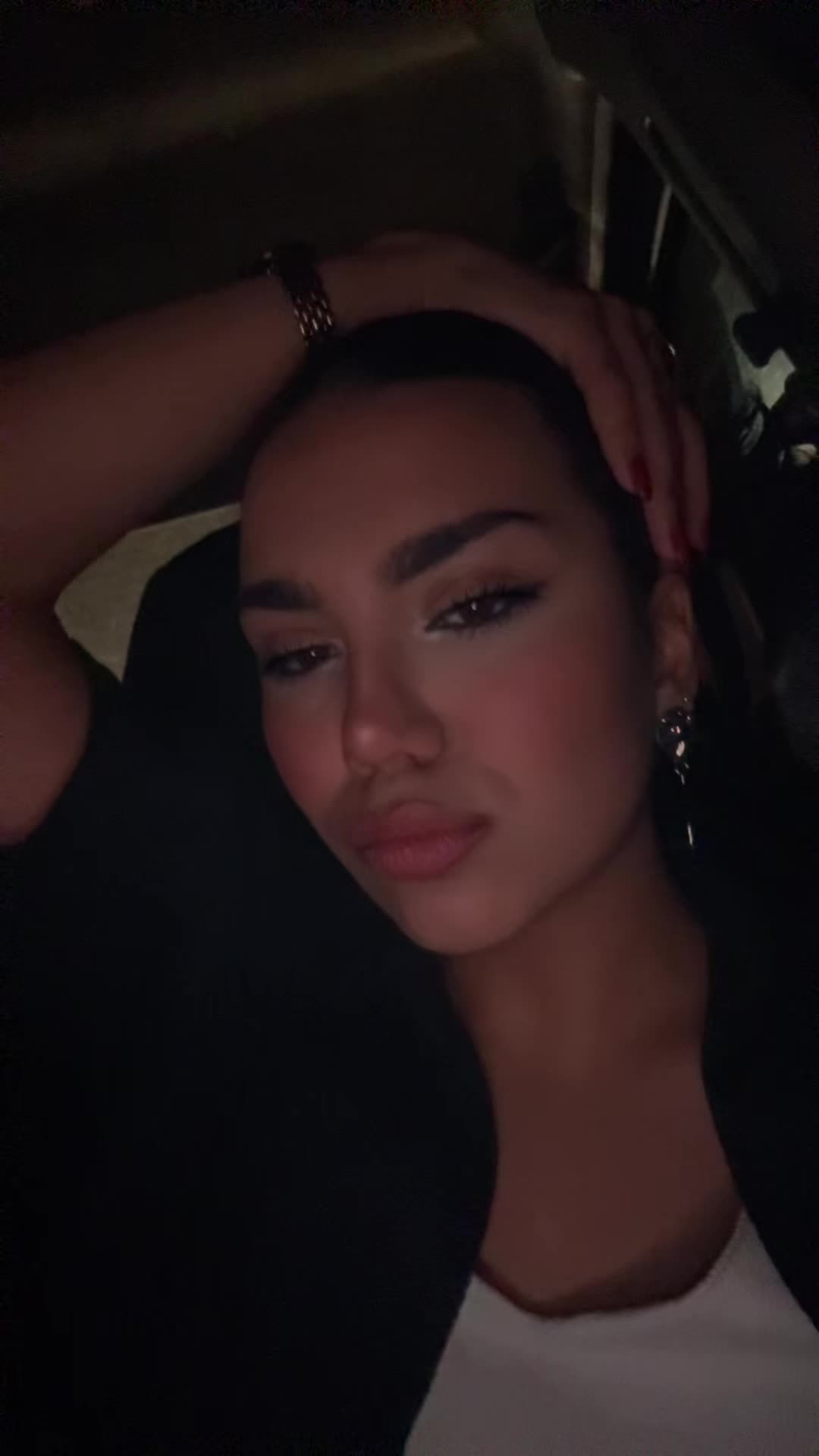 @dinnasttt
