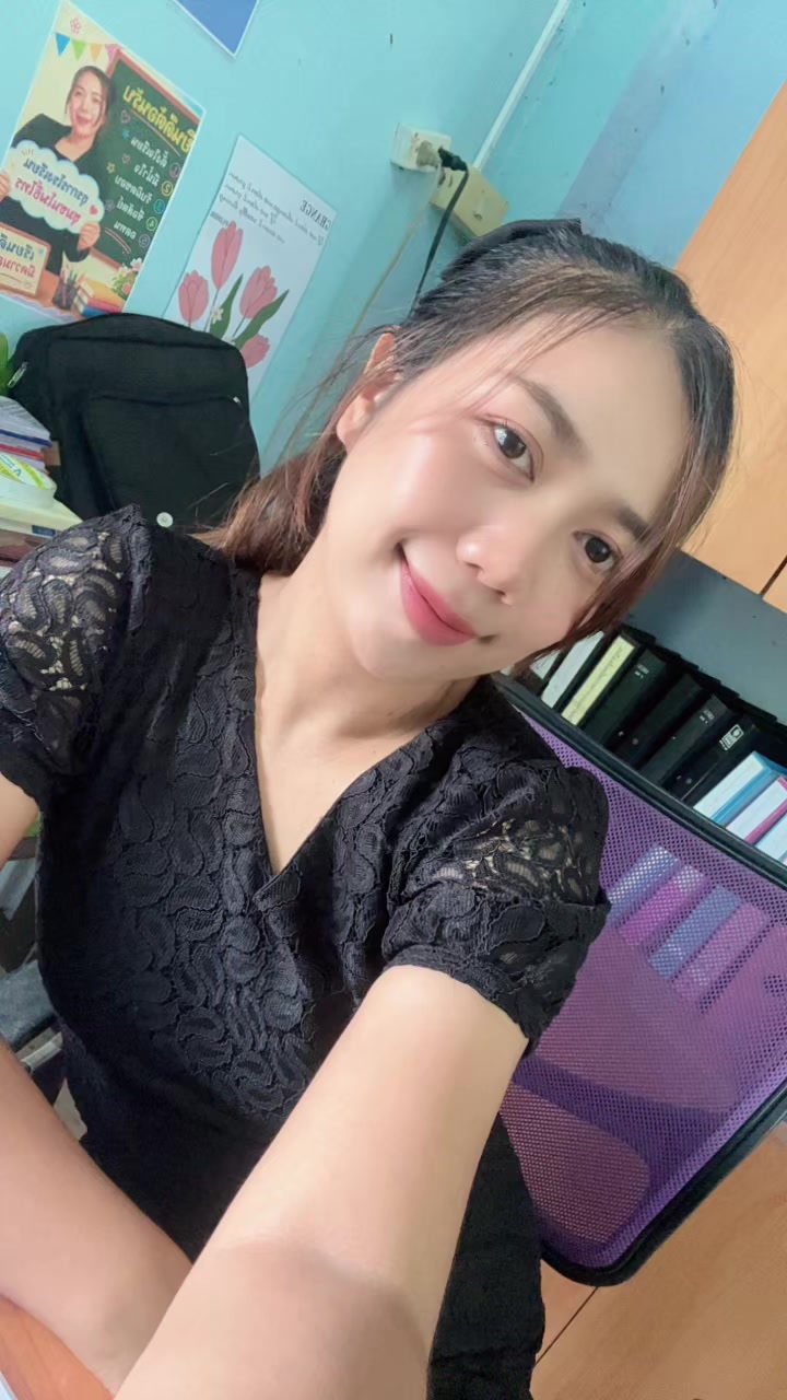 @เหม่งจ๋ายธุรการโรงเรียน