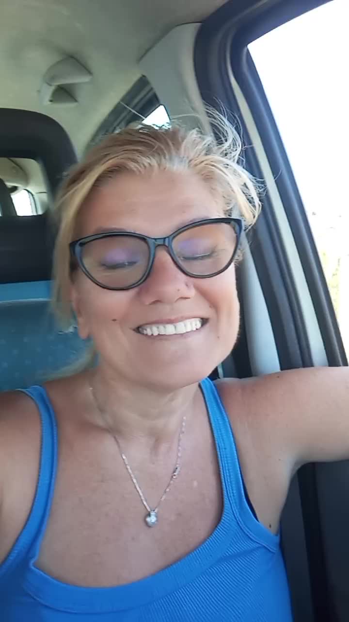 @annabionda70