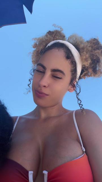 @Marianamuse