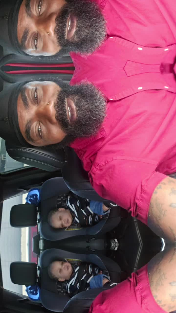 @WorthyOfLove👨🏾🤝👨🏿🌈
