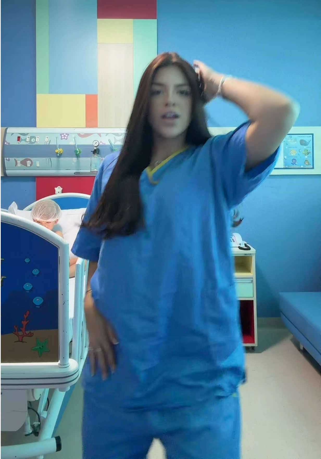 @Anna Catalano