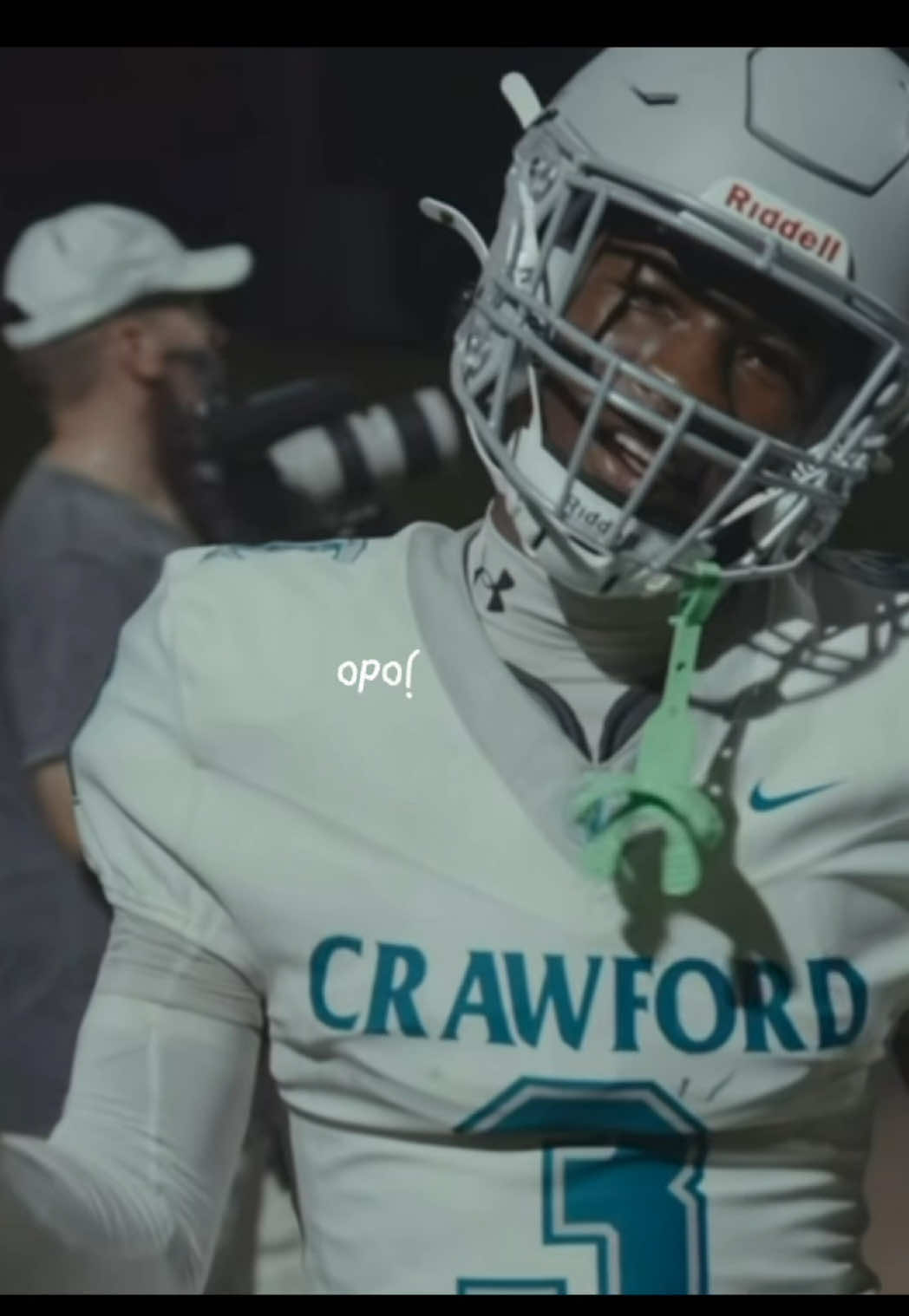 @opoſ
