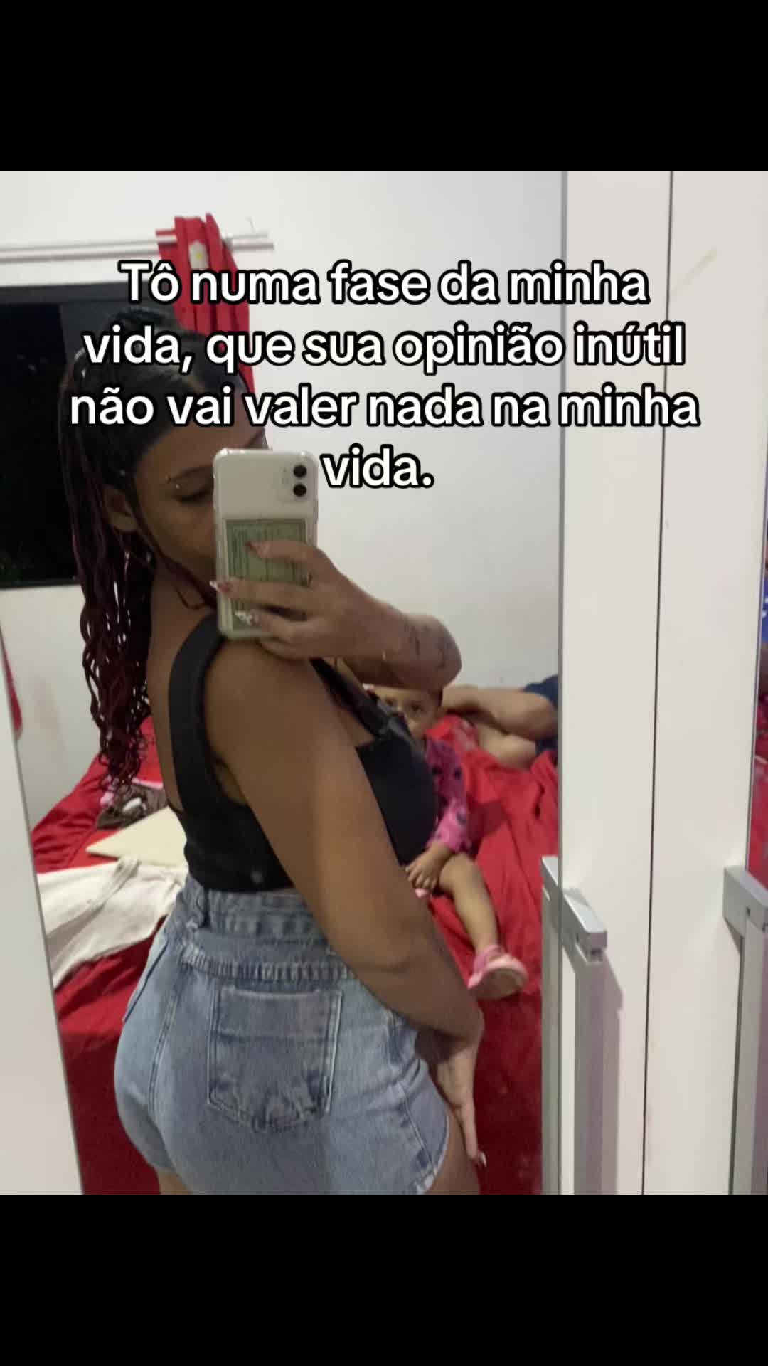 @_tatamesquita 💋