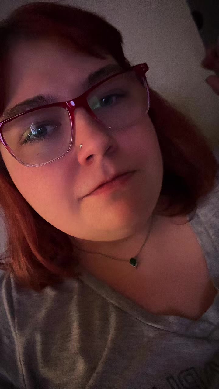 @Kayla🍒👑