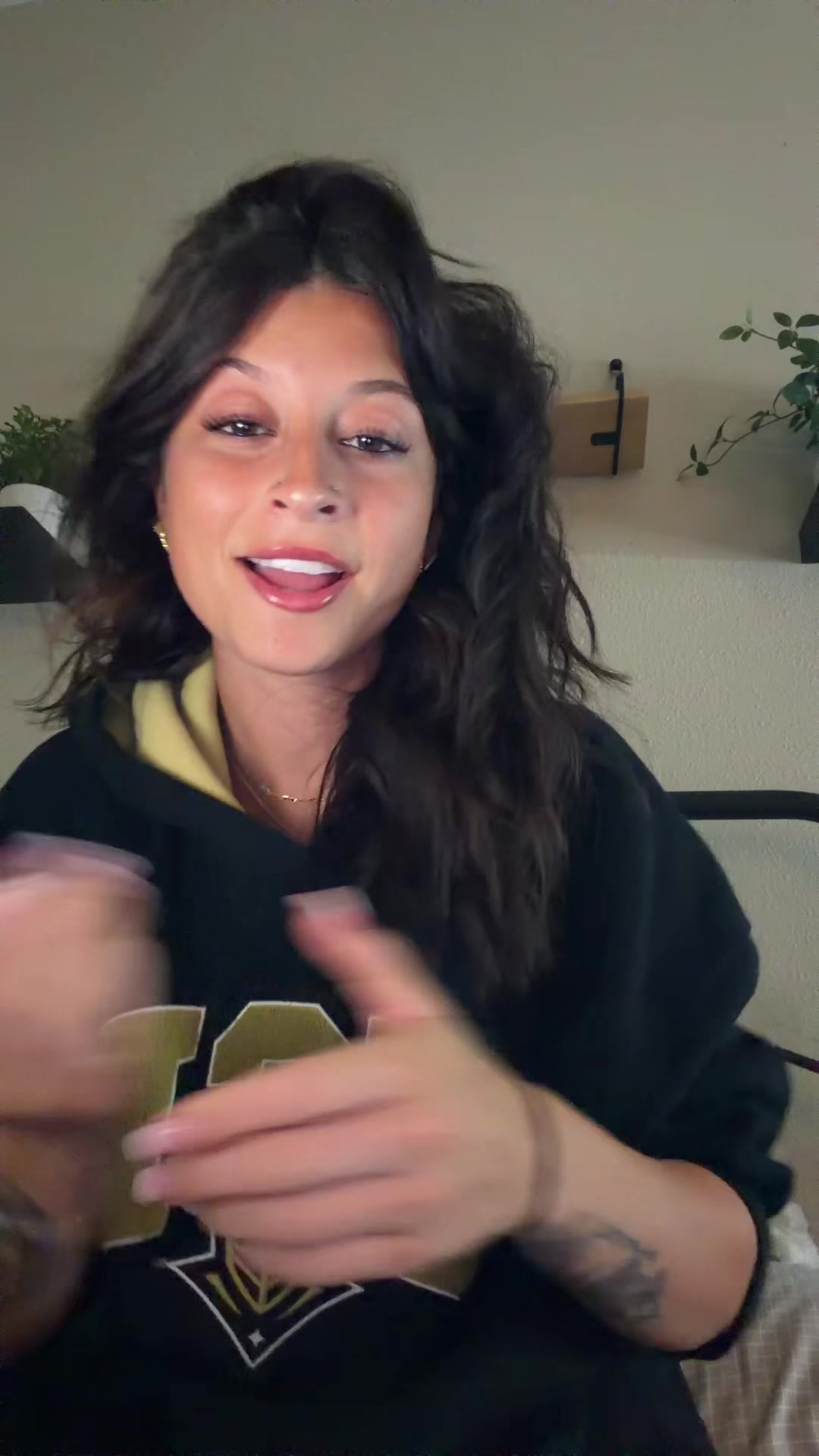 @ella