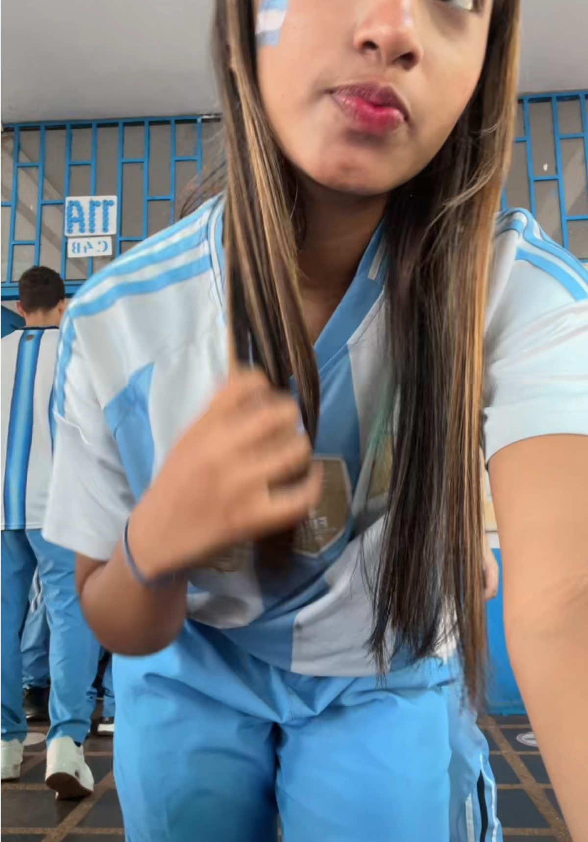 @Valentina