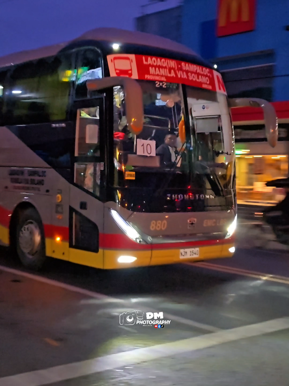 @DM Photography (DM_BusGeek)