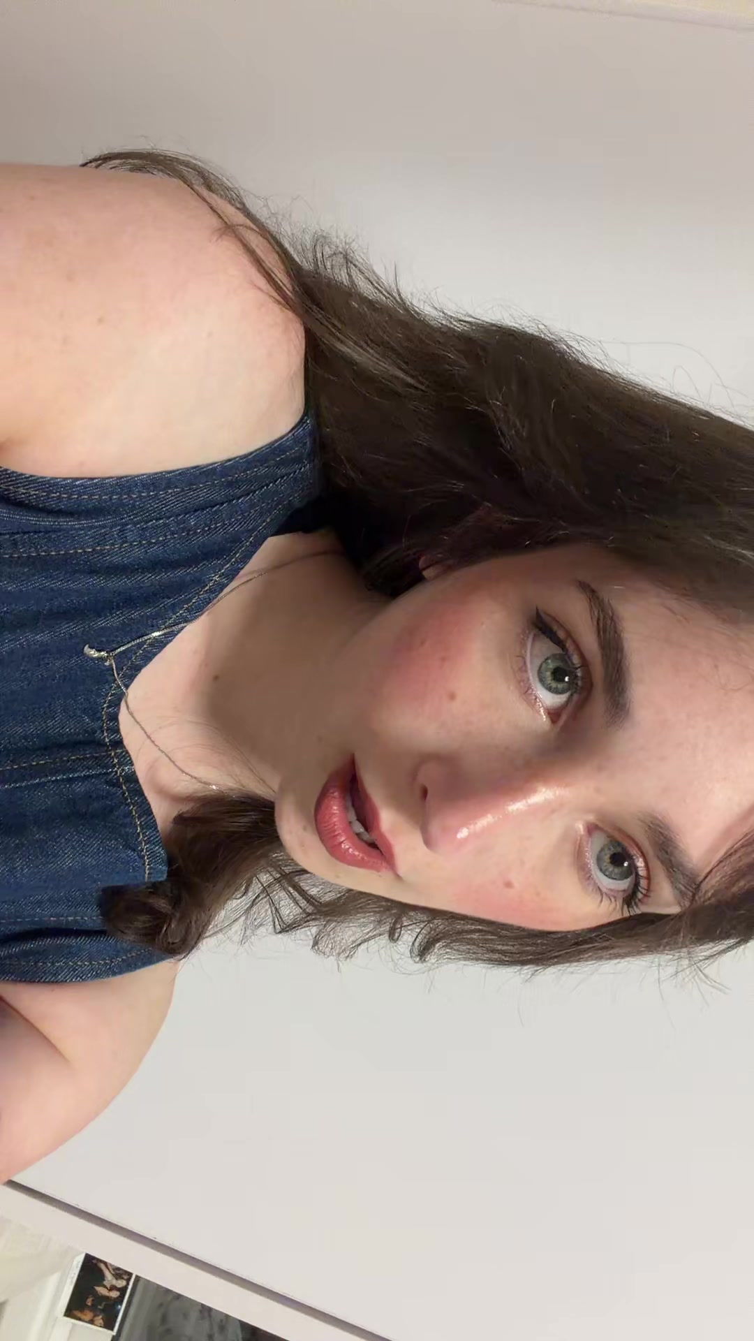 @daniella