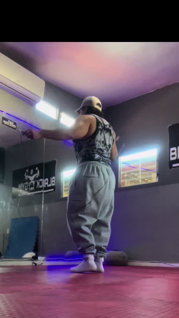 @Luis Serrano Rios