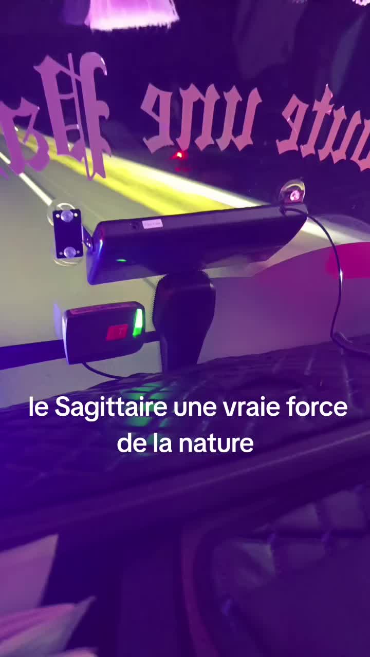 @🇨🇵Yan03200🇨🇵