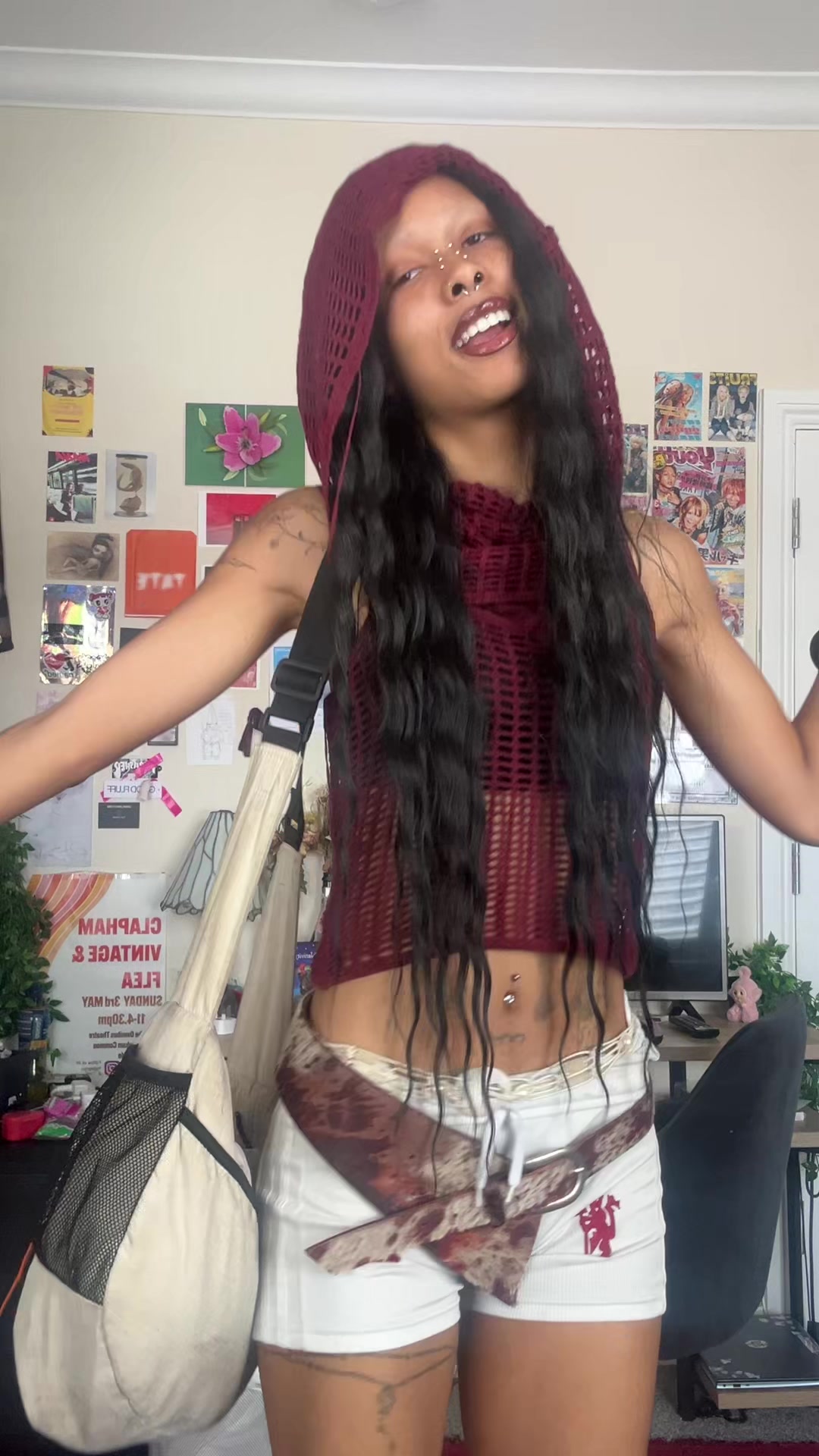 @smokinghotbabe3000