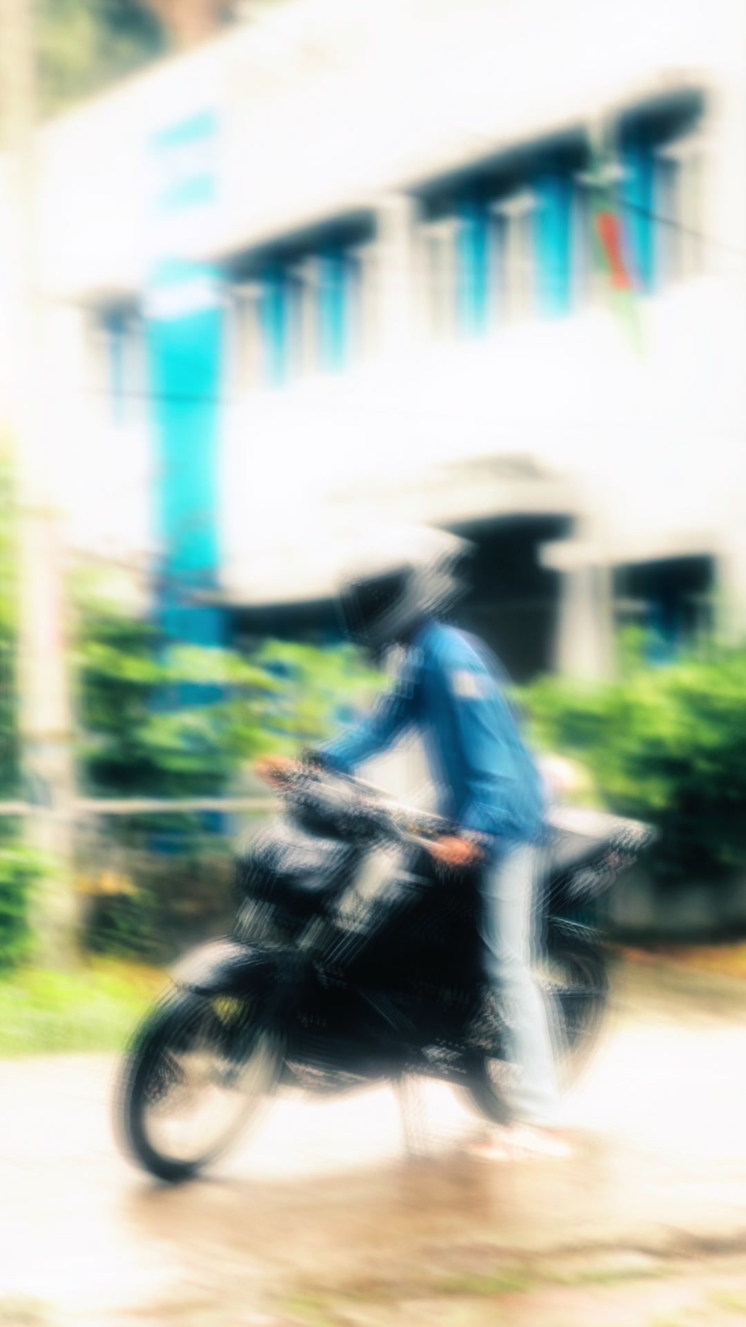 @whoโ๏ธ