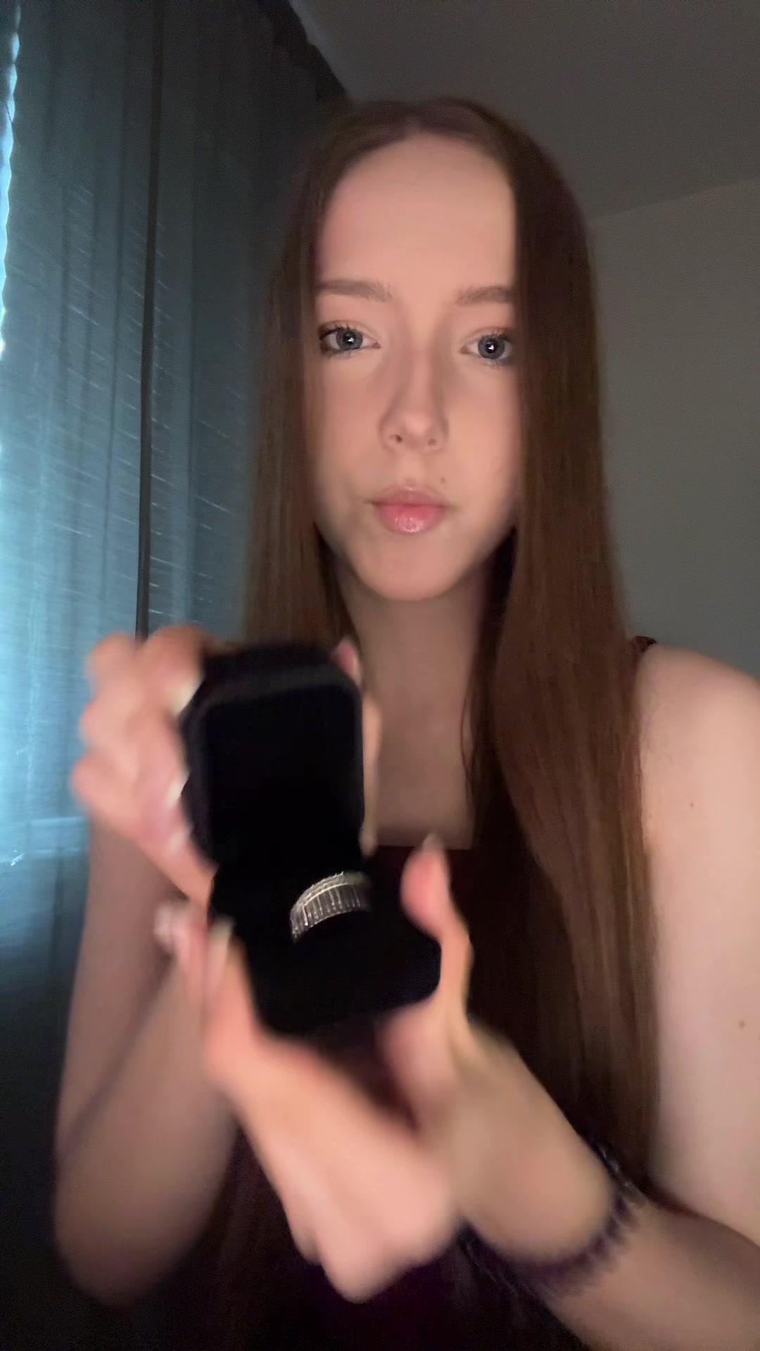 @яника
