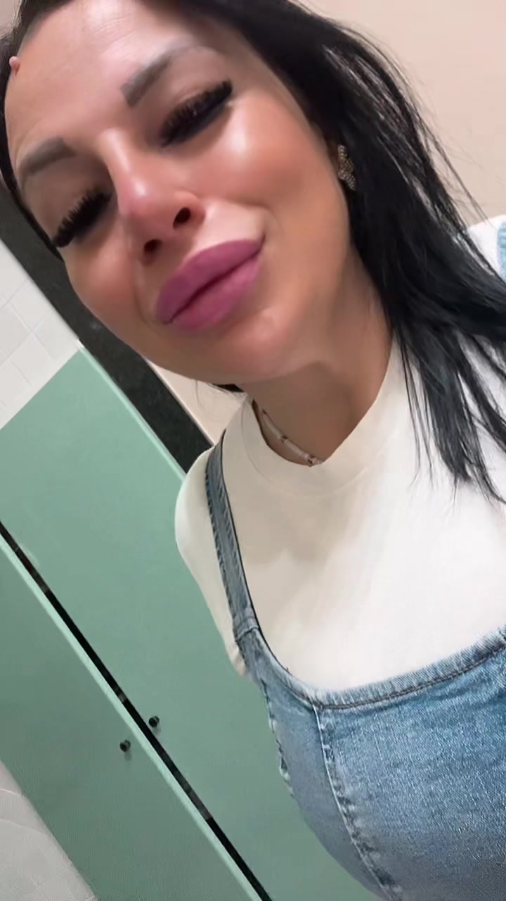 @luciadorsi842