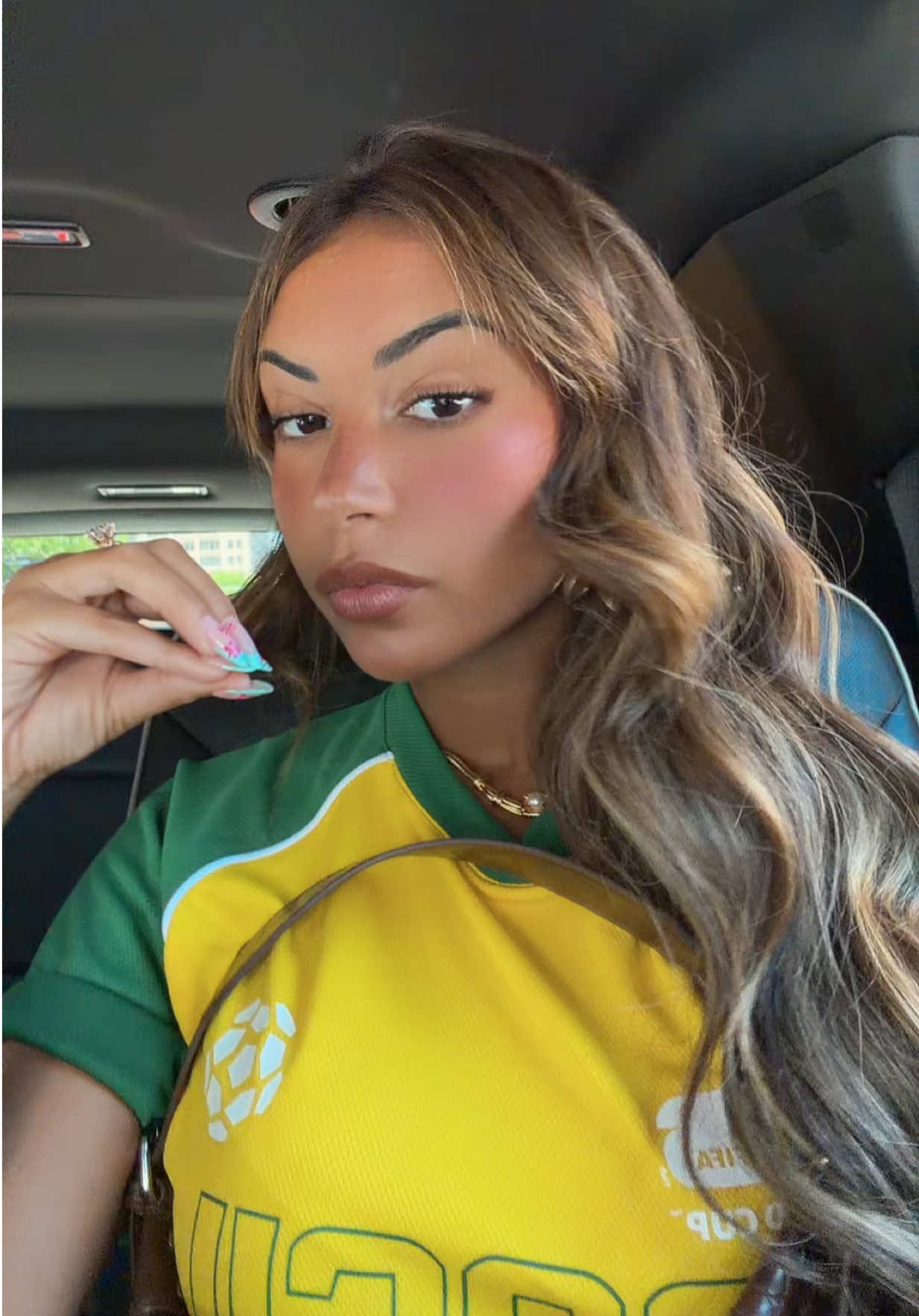 @gabriela moura