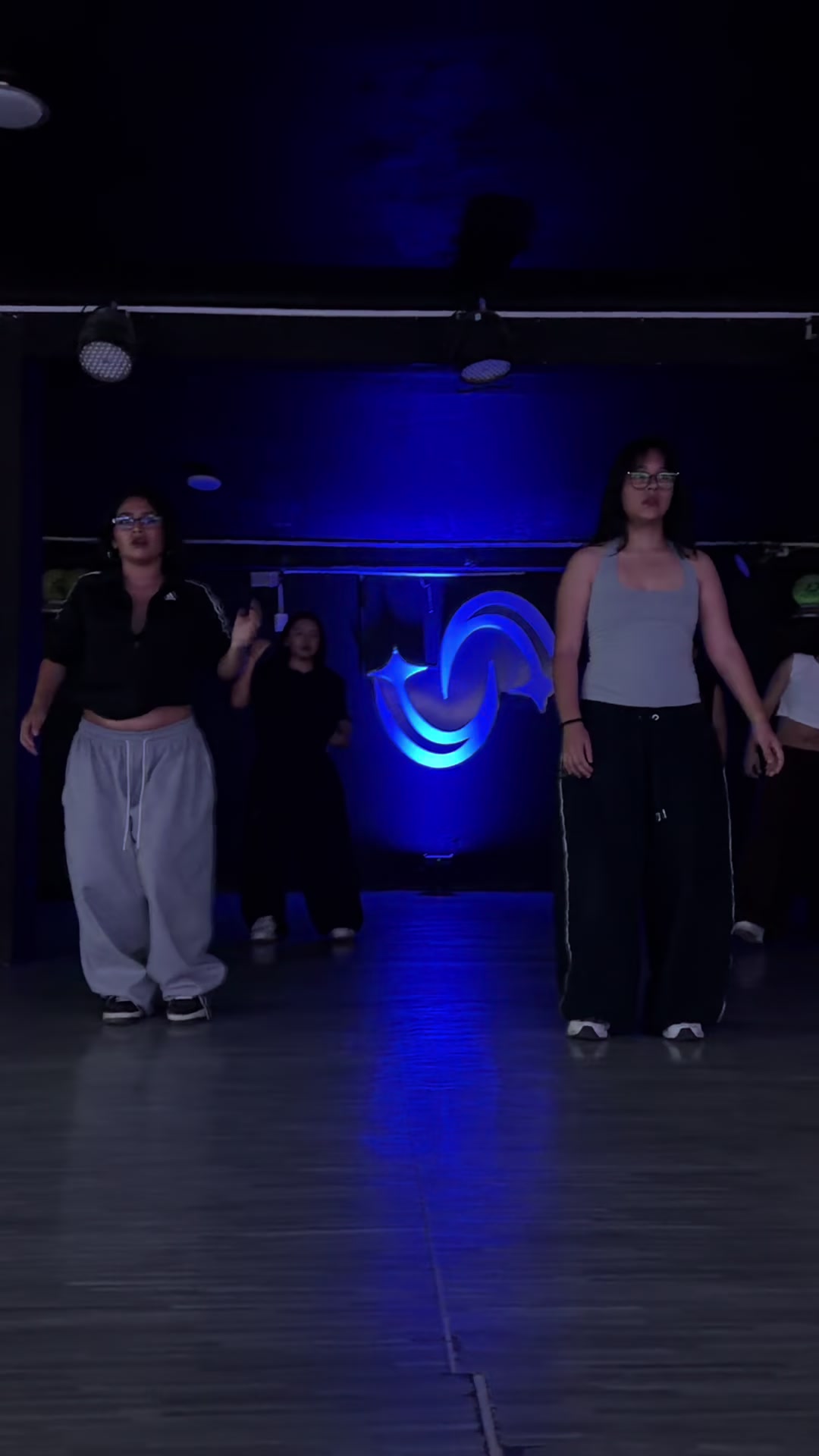 @X FORCE - ESCUELA DE BAILE