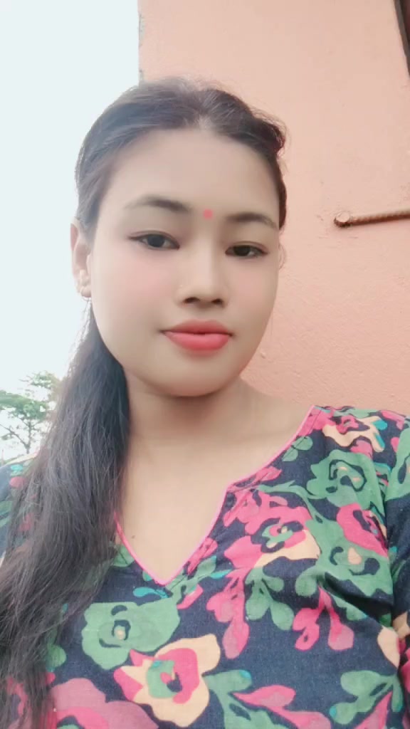 @मञ्जु( गुरुङ )
