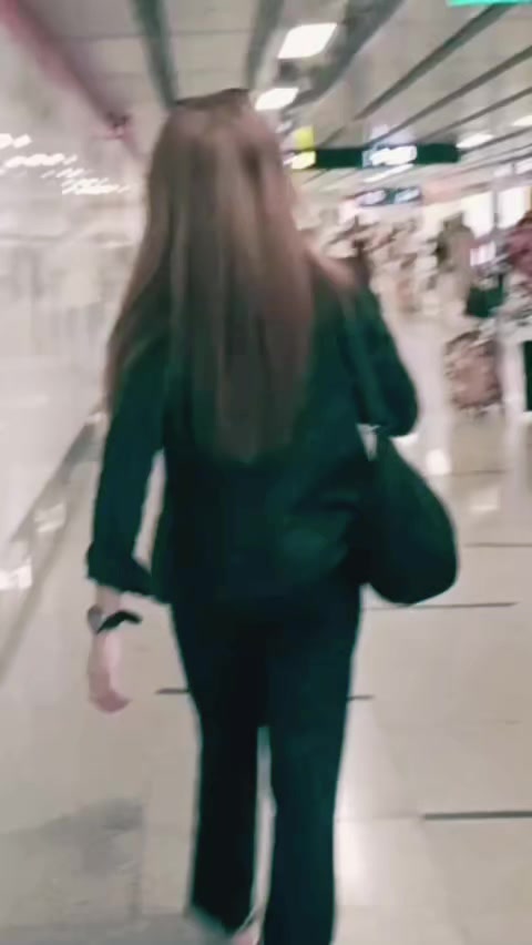 @miralovers99