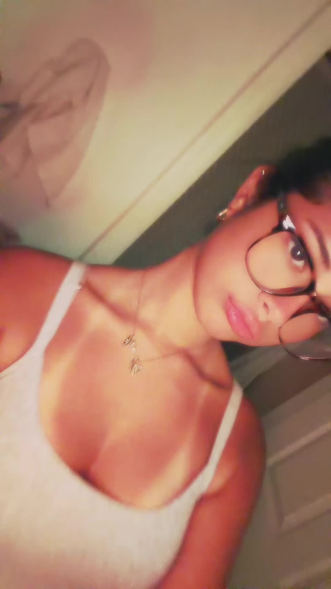 @S.H