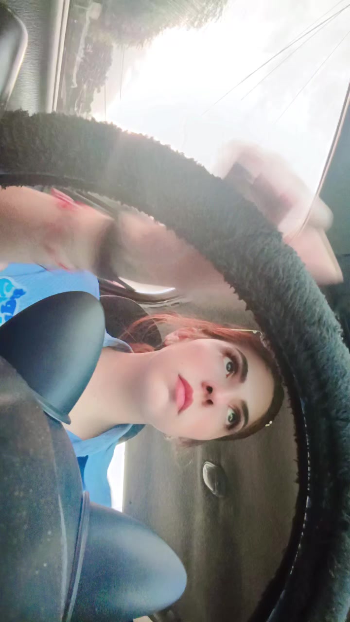 @Génesis K. Jaimes B.