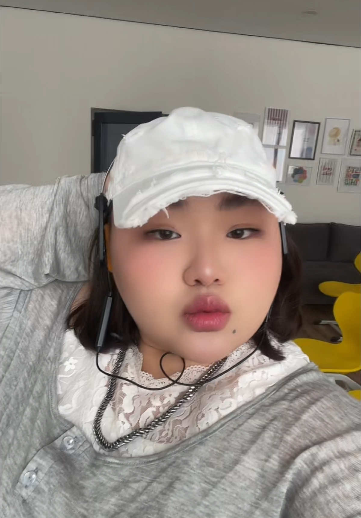 @anara🪐