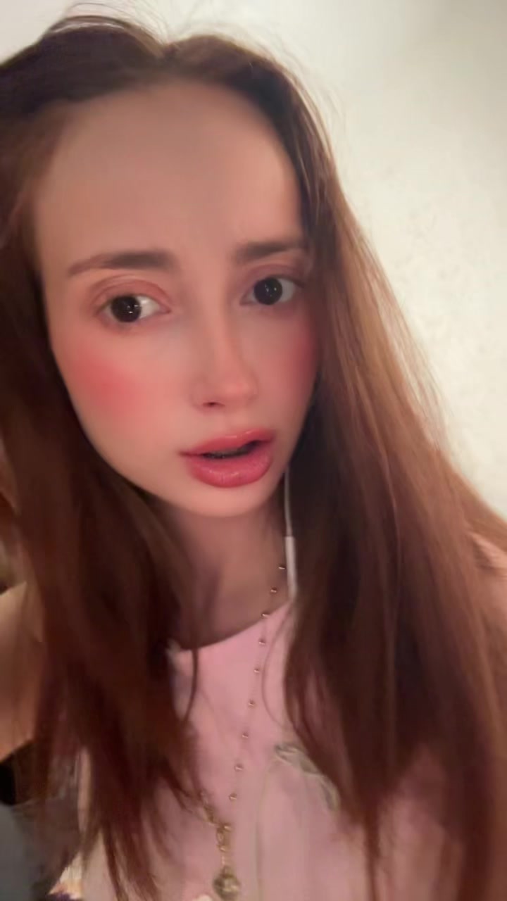 @busee🥕