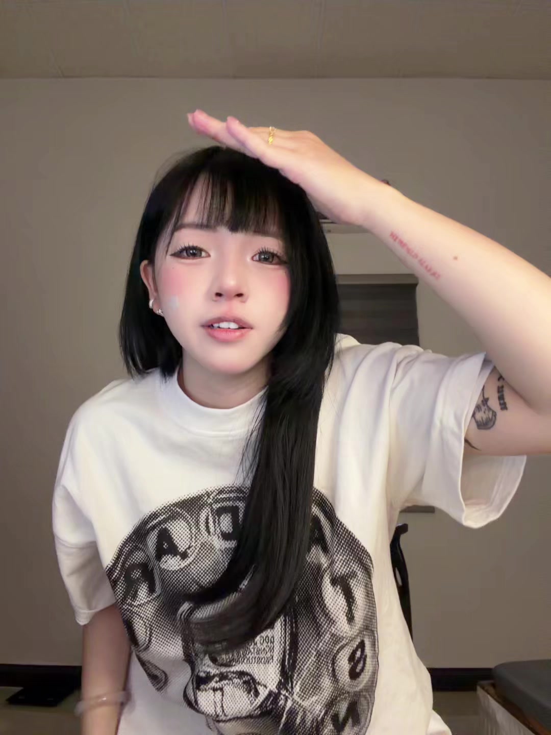 @V