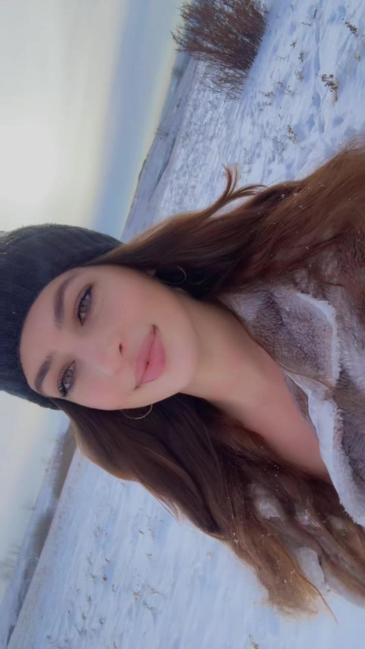 @🦋