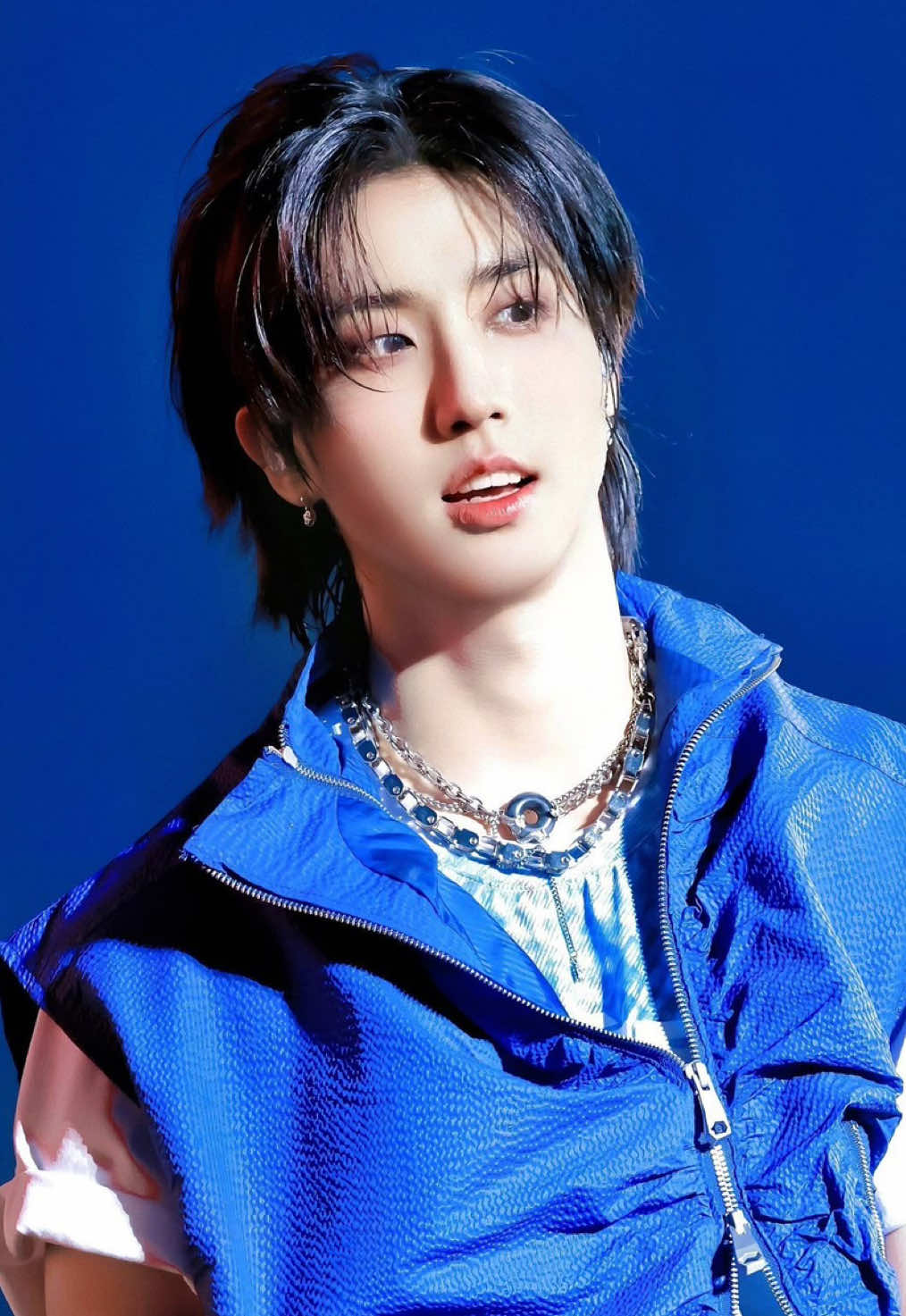 @𝓝ahia ❤︎ 지성 !!