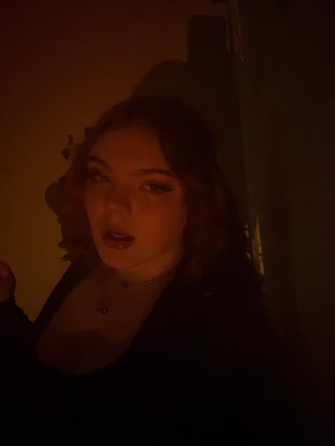 @️💰