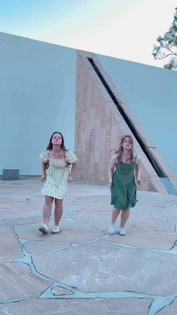 @noellerothofficial