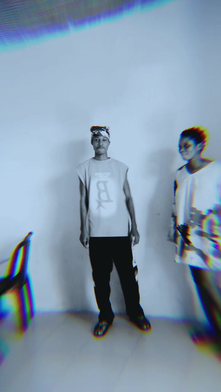 @𝔼𝕧𝕒𝕟𝕤 𝕞𝕦𝕝𝕝𝕖𝕣🥷🏿🚀