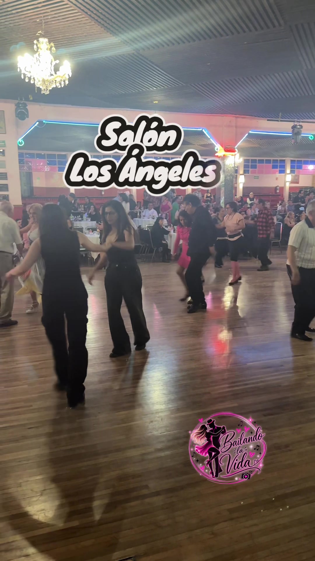 @Bailando la vida