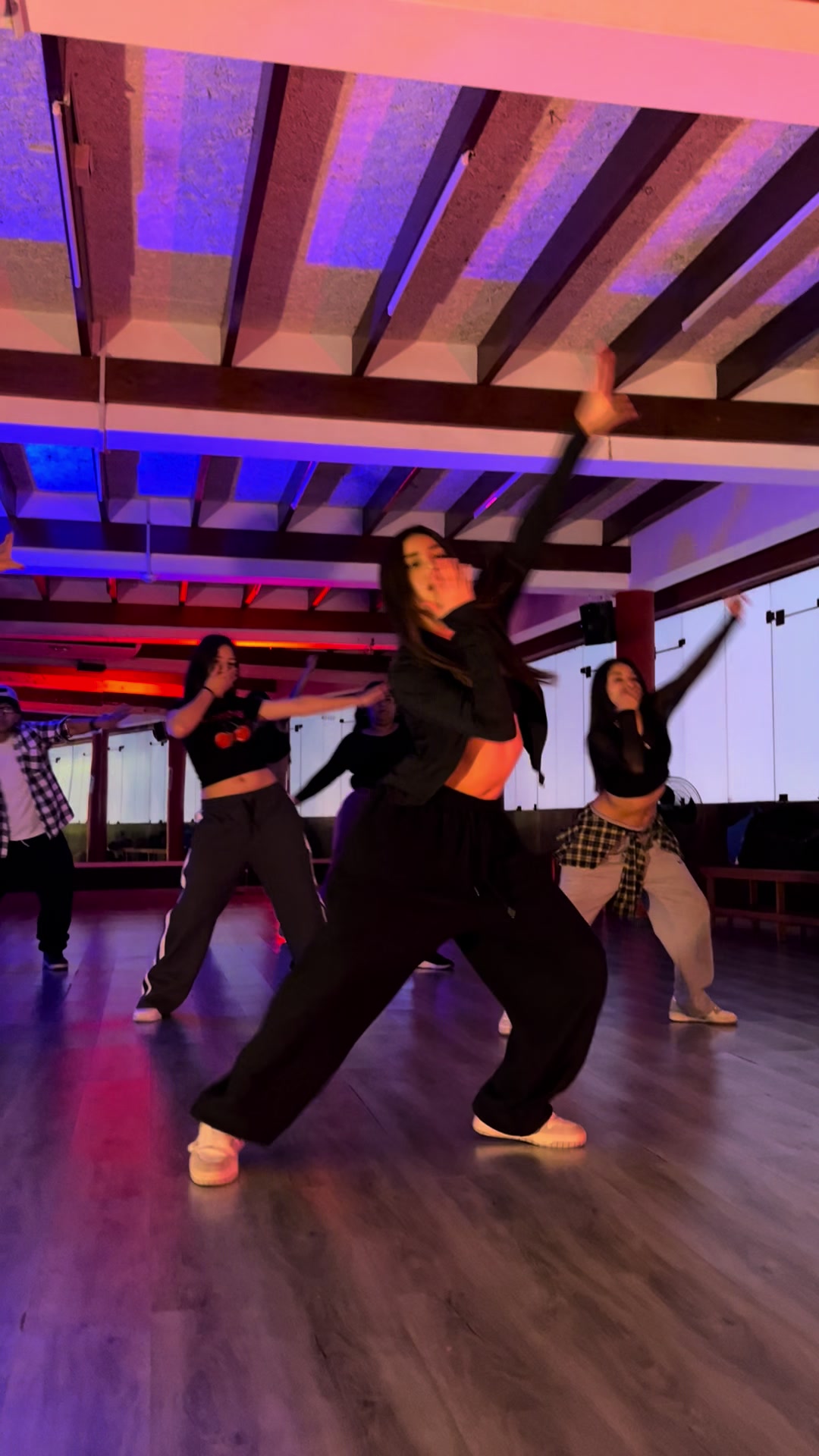 @X FORCE - ESCUELA DE BAILE
