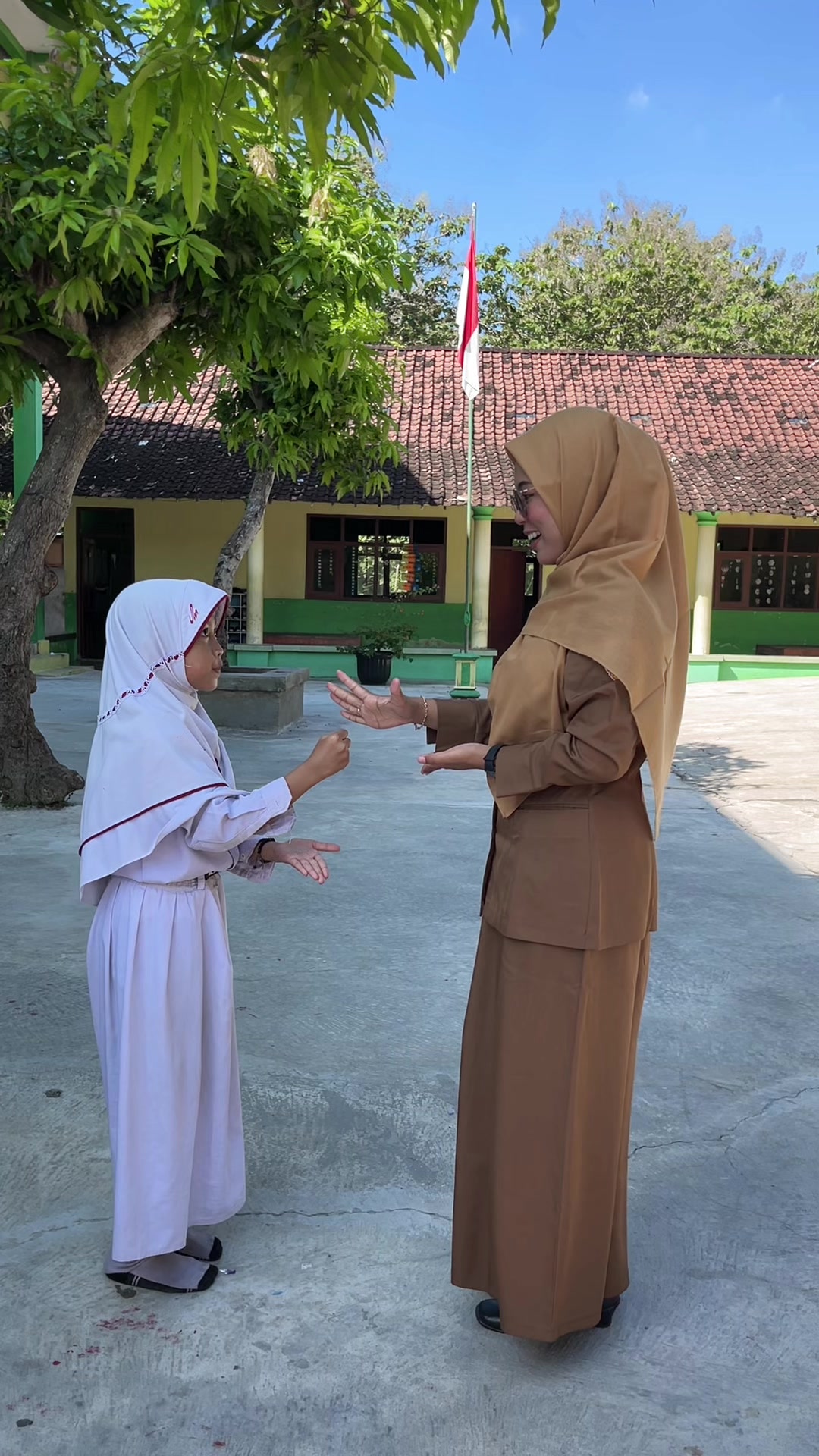 @nandamudiaa
