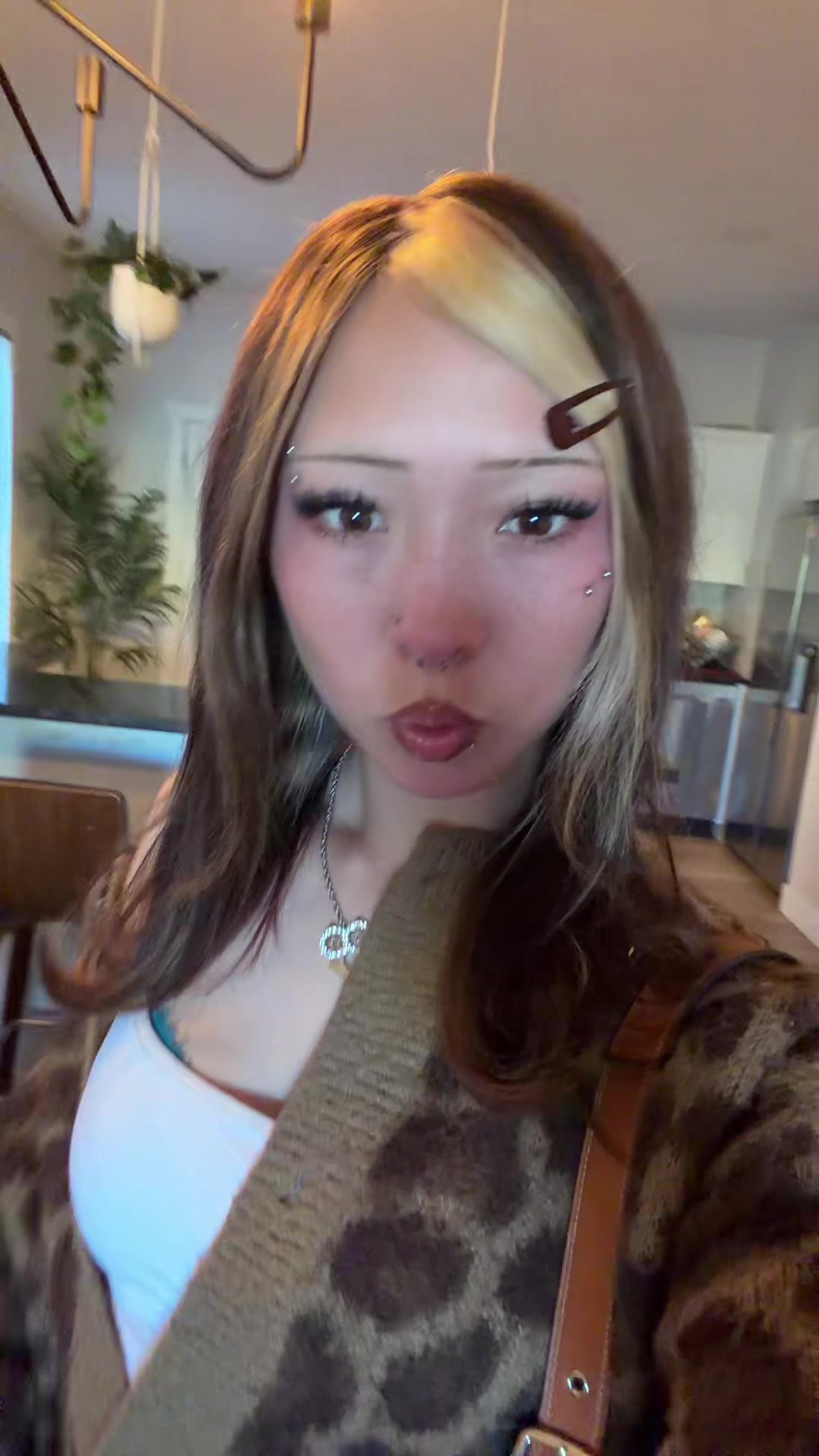 @chloreomcflurry