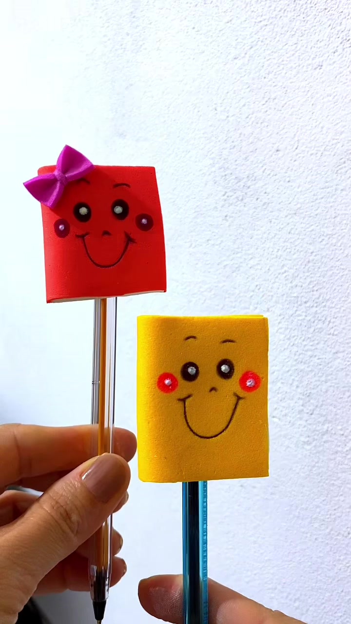@Tia.dani.e.os.gemeos
