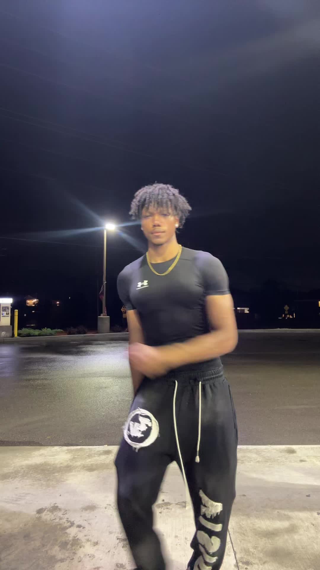 @Dre☣️