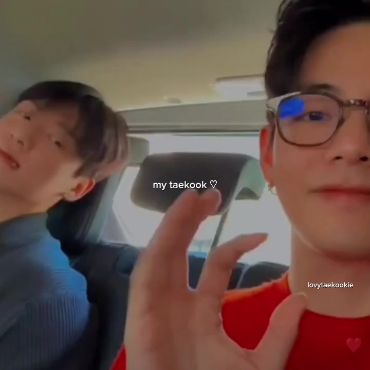 @lovyTaekookie