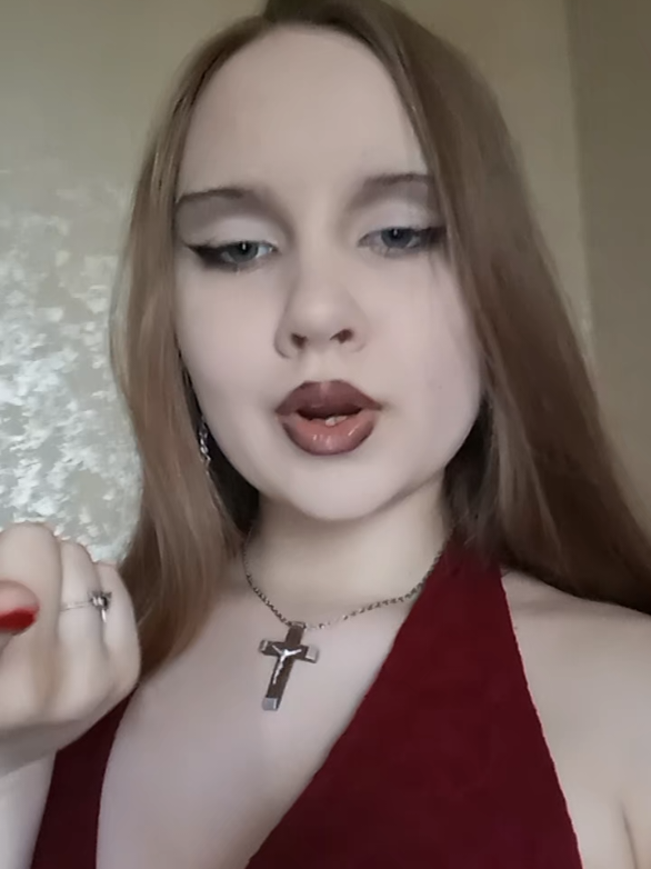 @𝓜𝓪𝓻𝓲.🎱