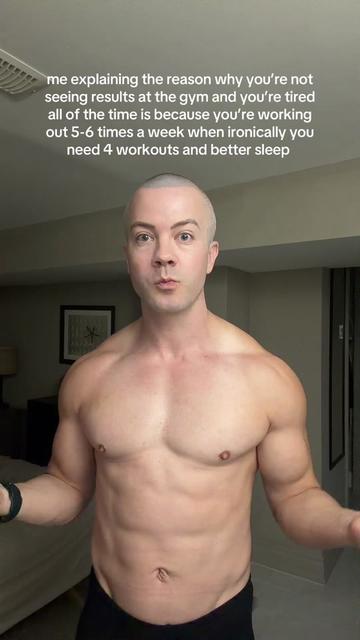 @Mike ๐ณ๏ธ๐ Gay Fitness Coach