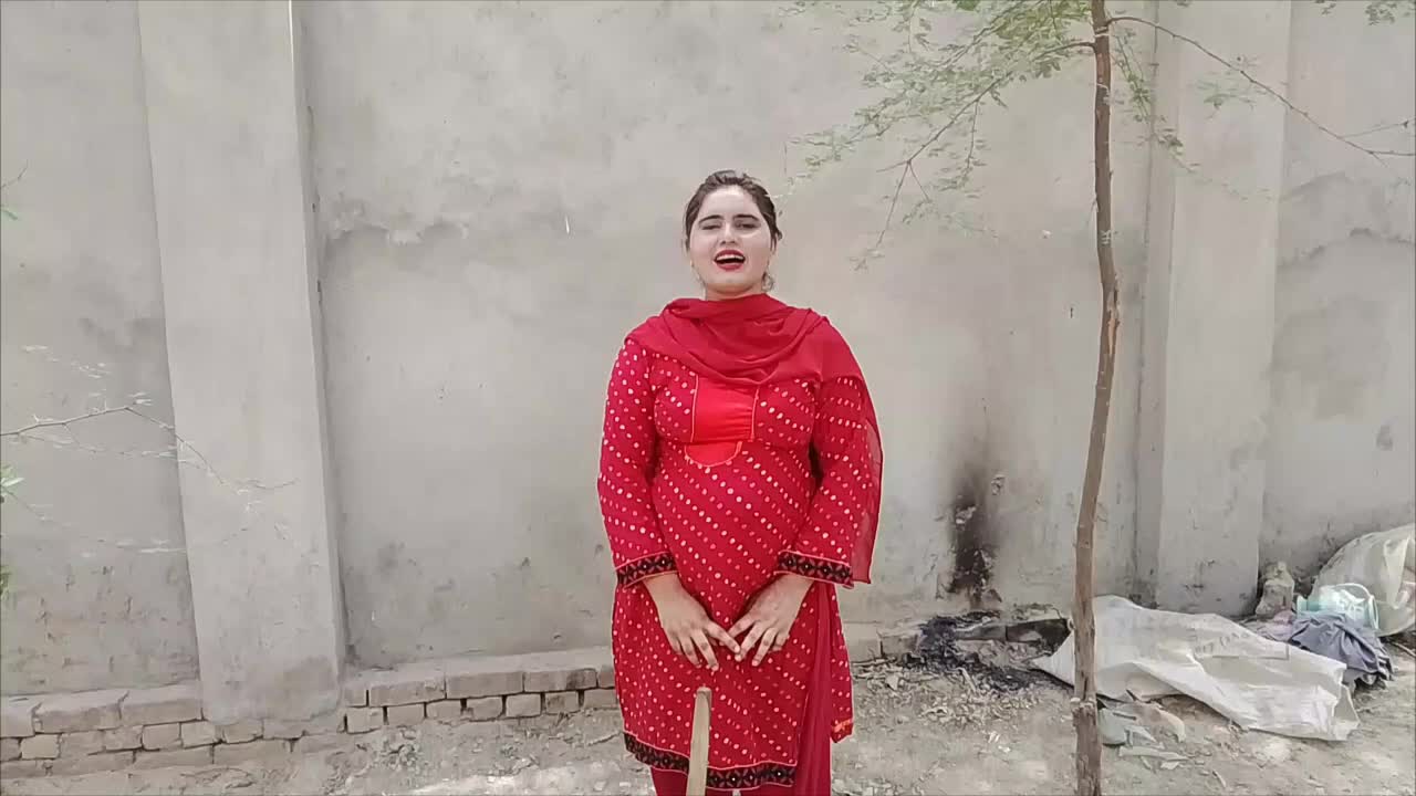 @Hot Girl