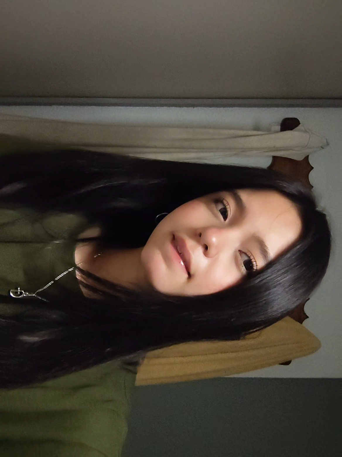@Luna